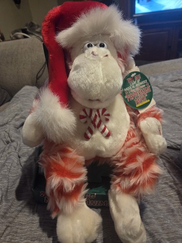 Dan dee plush singing - plush, animated